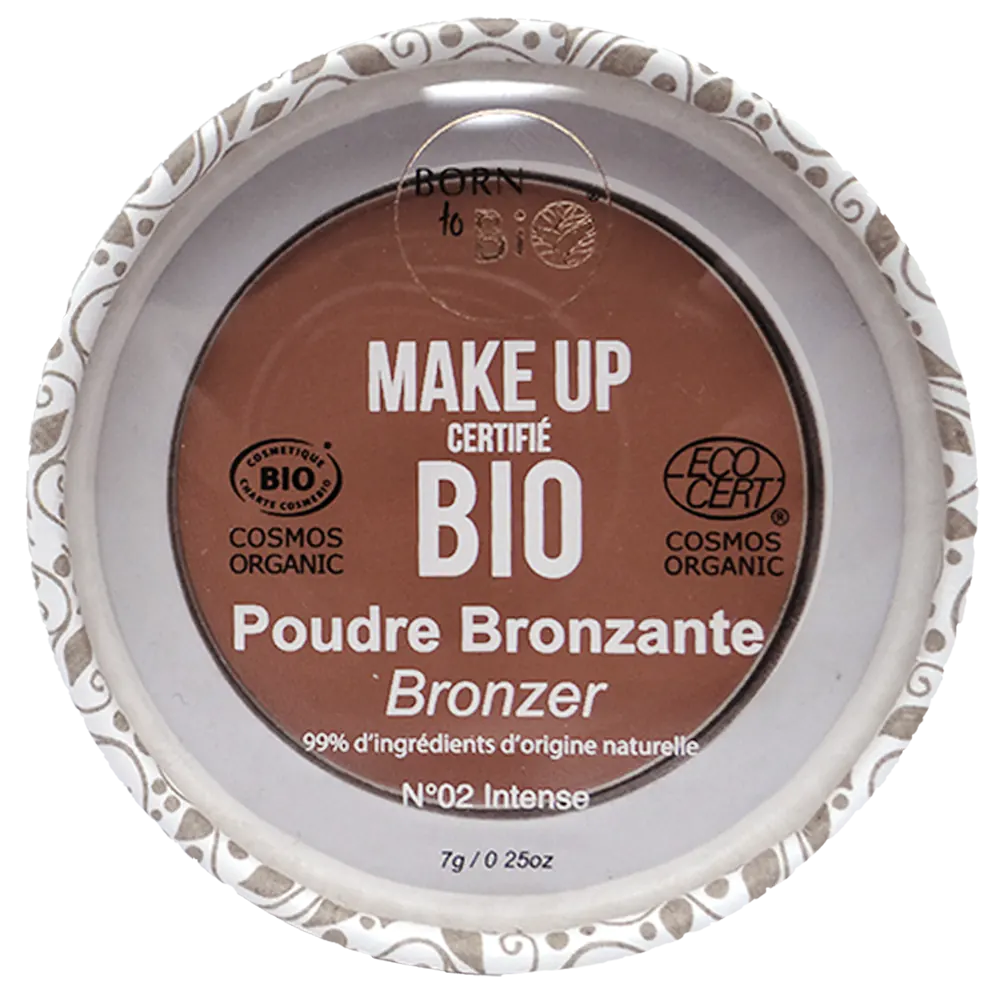 Pour un bronzage naturel et glowy, optez pour la Poudre Bronzante Bio Born to Bio. Sa texture ultra-légère se fond parfaitement à la peau et apporte un éclat doré délicat, comme après une journée au soleil. Son effet modulable vous permet de personnaliser votre bronzage pour un résultat lumineux, tout en respectant la nature de votre peau.