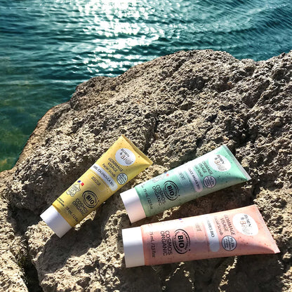 3-gommages-visage-01_sizkzt