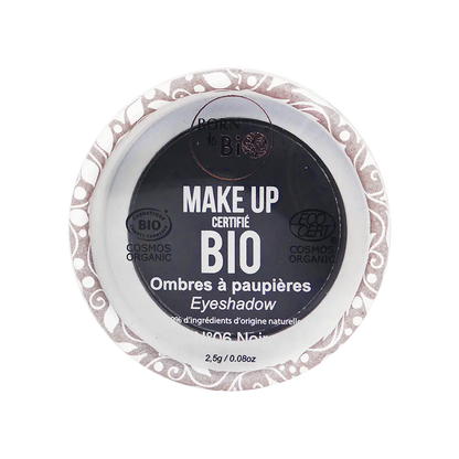 L'ombre à paupières noire de Born to Bio apporte un regard intense et mystérieux. Sa texture veloutée s'applique facilement, offrant un fini mat et une tenue longue durée. Idéale pour un maquillage smoky eyes ou pour souligner le regard avec élégance, cette ombre à paupières bio est formulée à partir d'ingrédients naturels, respectueux de votre peau. Un essentiel pour un look audacieux, tout en restant fidèle à des valeurs éthiques et naturelles.